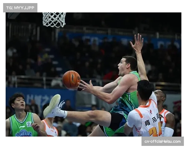 江苏肯帝亚迎战四川丰谷酒业，贾尔斯景菡一领衔焦点球员对决